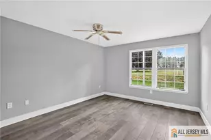4 James Madison Ct, Monroe Township, NJ 08831 - Photo 18