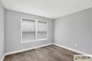 4 James Madison Ct, Monroe Township, NJ 08831 - Photo 14