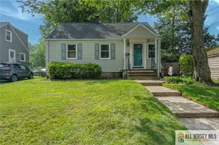 4 Ruth Pl, Middlesex, NJ 08846 - Photo 1