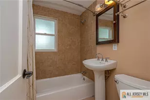 4 Ruth Pl, Middlesex, NJ 08846 - Photo 12