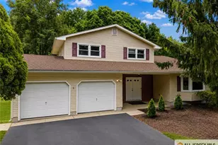 4 Alexander Rd, East Brunswick Township, NJ 08816 - Photo 2