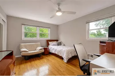 4 Alexander Road, East Brunswick Township, NJ 08816 - Photo 22
