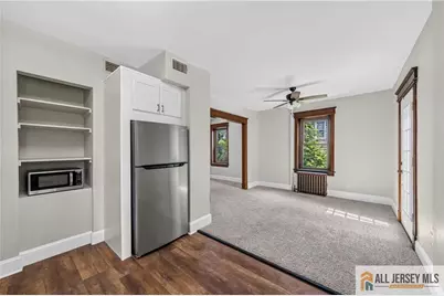 1048 Prospect Street #1048, Ewing Township, NJ 08638 - Photo 8