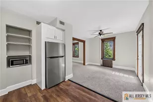 1048 Prospect St, Ewing Township, NJ 08638 - Photo 8