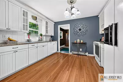 20 Thompson Avenue, Fords, NJ 08863 - Photo 14