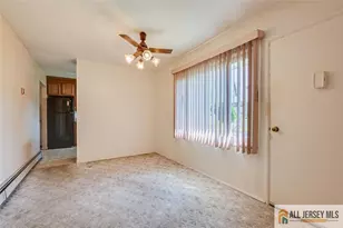 19 Stanworth Rd, South Brunswick Township, NJ 08824 - Photo 2