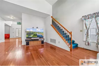 2 Chamberlin Court, Cranbury Township, NJ 08512 - Photo 8