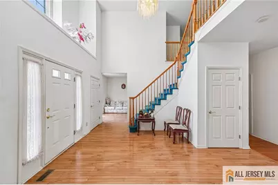 2 Chamberlin Court, Cranbury Township, NJ 08512 - Photo 4