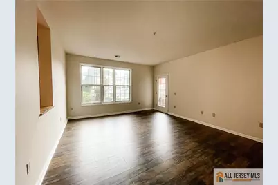 105 Regency Place, Woodbridge Township, NJ 07095 - Photo 14