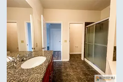 105 Regency Place, Woodbridge Township, NJ 07095 - Photo 20