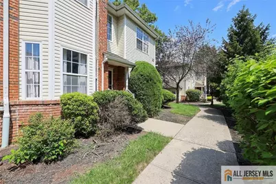 258 Pinelli Drive #258, Piscataway Township, NJ 08854 - Photo 2