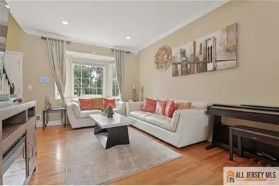 32 Franklin Street, Piscataway Township, NJ 08854 - Photo 6