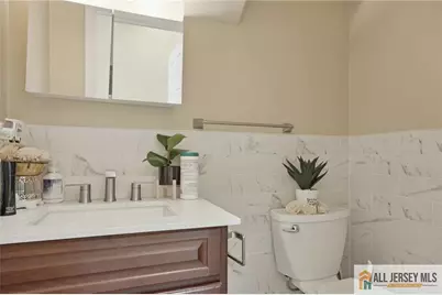 32 Franklin Street, Piscataway Township, NJ 08854 - Photo 16