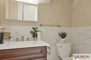 32 Franklin St, Piscataway Township, NJ 08854 - Photo 16