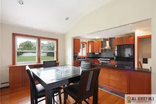 525 Shirley Pkwy, Piscataway Township, NJ 08854 - Photo 20