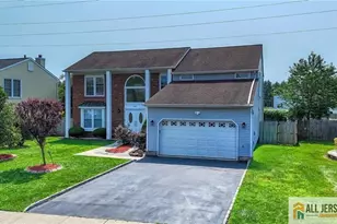 1394 Masoma Rd, North Brunswick Township, NJ 08902 - Photo 2