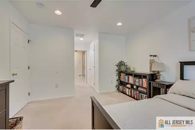 403 Somerset Court, South Brunswick Township, NJ 08540 - Photo 20