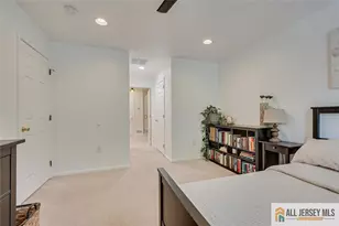 403 Somerset Ct, South Brunswick Township, NJ 08540 - Photo 20
