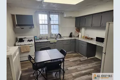 7 N Georgia Avenue, Atlantic City, NJ 08401 - Photo 2
