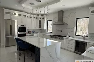 108 Jersey Ave, Edison, NJ 08820 - Photo 12