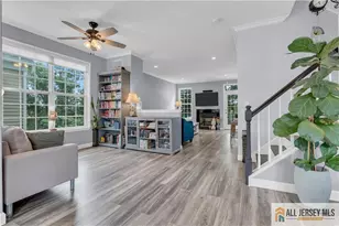 10 Biesiada Ct, Sayreville, NJ 08859 - Photo 2