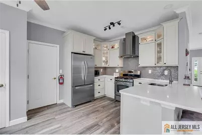 [Address not provided], Sayreville, NJ 08859 - Photo 26