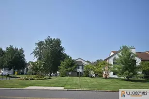 510 Sunshine Ct, Sayreville, NJ 08859 - Photo 22