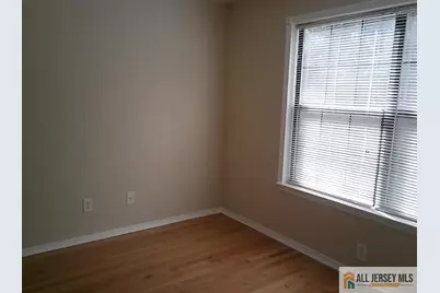 510 Sunshine Court, Sayreville, NJ 08859 - Photo 6