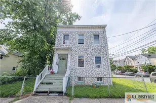 88 Hassart St, New Brunswick, NJ 08901 - Photo 1