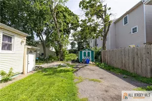88 Hassart St, New Brunswick, NJ 08901 - Photo 20