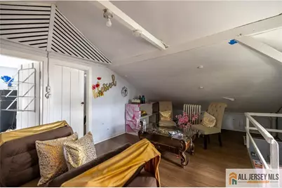 88 Hassart Street, New Brunswick, NJ 08901 - Photo 16