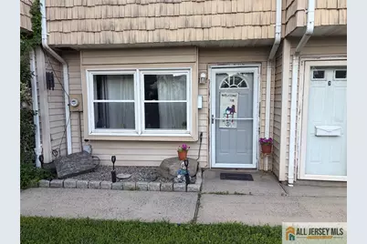 172 Roosevelt Avenue #F, Carteret, NJ 07008 - Photo 2