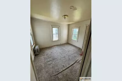 37 Dekalb Avenue, Plainfield, NJ 07063 - Photo 6