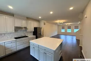 338 South Dr, North Brunswick Township, NJ 08902 - Photo 4