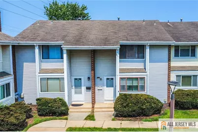 10 Quincy Circle #L-10, South Brunswick Township, NJ 08810 - Photo 2