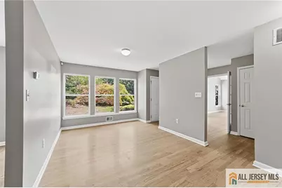 24 Parkside Drive, Jamesburg, NJ 08831 - Photo 8