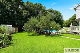 216 Jon St, Old Bridge Township, NJ 08857 - Photo 32