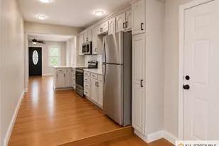 52 Park Ave, Flemington, NJ 08822 - Photo 1