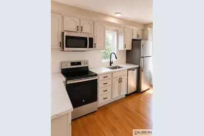52 Park Avenue, Flemington, NJ 08822 - Photo 2