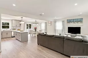 13 Glencourt Ave, Edison, NJ 08837 - Photo 10
