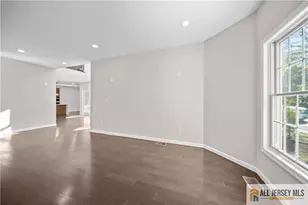 7 Mt Pleasant Ave, Edison, NJ 08820 - Photo 14