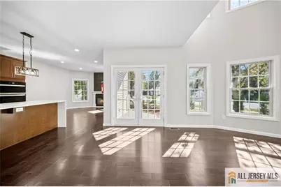 7 Mount Pleasant Avenue, Edison, NJ 08820 - Photo 8