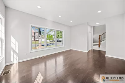 7 Mount Pleasant Avenue, Edison, NJ 08820 - Photo 6