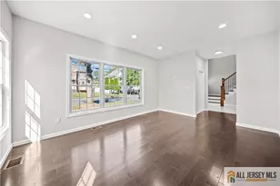 7 Mt Pleasant Ave, Edison, NJ 08820 - Photo 6