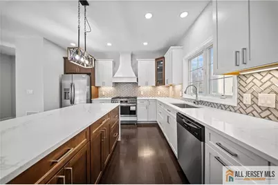 7 Mount Pleasant Avenue, Edison, NJ 08820 - Photo 8