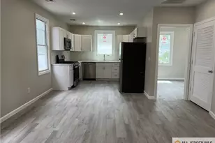 588 Livingston Ave, North Brunswick Township, NJ 08902 - Photo 4