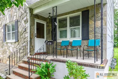 110 Amherst Avenue, Colonia, NJ 07067 - Photo 4