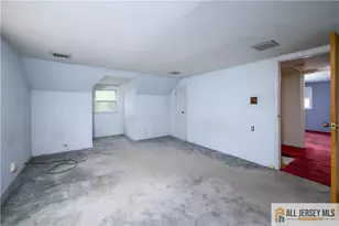 110 Amherst Ave, Colonia, NJ 07067 - Photo 28