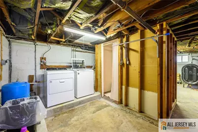 110 Amherst Avenue, Colonia, NJ 07067 - Photo 36