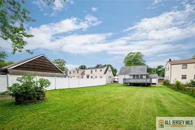 110 Amherst Avenue, Colonia, NJ 07067 - Photo 6